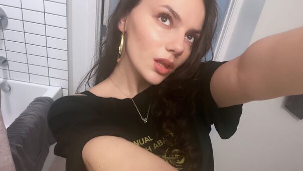 Dafne Keen Nude Leaks OnlyFans Photo 57