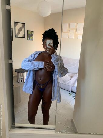 IIrismourax_ Iris Nude Leaks OnlyFans Photo 16