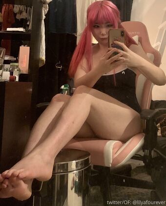 lilyafourever Nude Leaks OnlyFans Photo 13