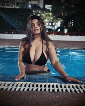Rasha Kirmani Nude Leaks OnlyFans Photo 35