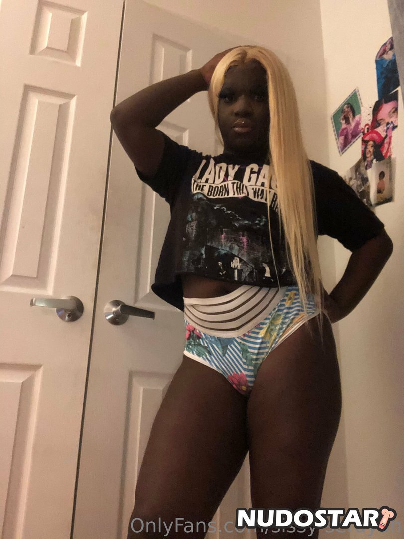 Sissy Serayah Leaked Photo 33