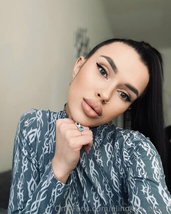 sweetbabyellie Nude Leaks OnlyFans Photo 4