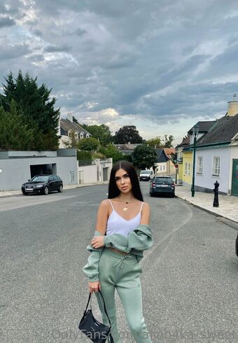 sweetbabyellie Nude Leaks OnlyFans Photo 5