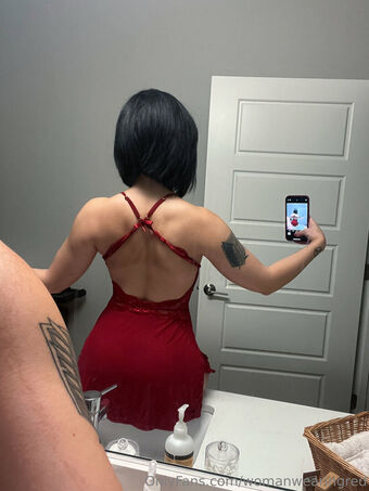 womanwearingred Nude Leaks OnlyFans Photo 85