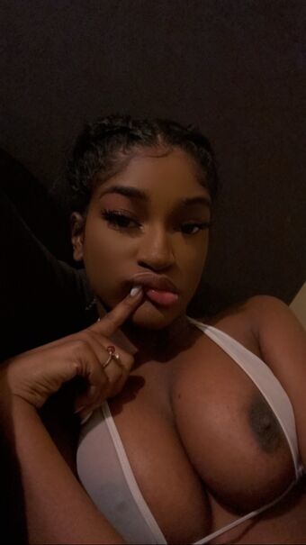 300starss Nude Leaks OnlyFans Photo 2