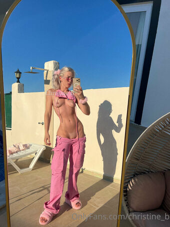 christine_b Nude Leaks OnlyFans Photo 14