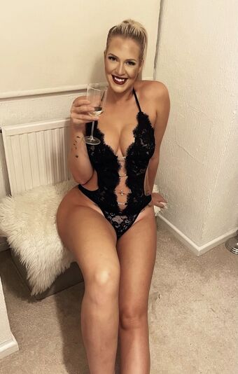 dsummers88 Nude Leaks OnlyFans Photo 4