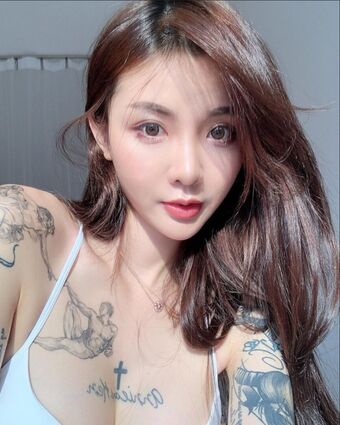 kiligkira Nude Leaks OnlyFans Photo 17