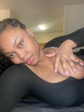 Mali J Nude Leaks OnlyFans Photo 1