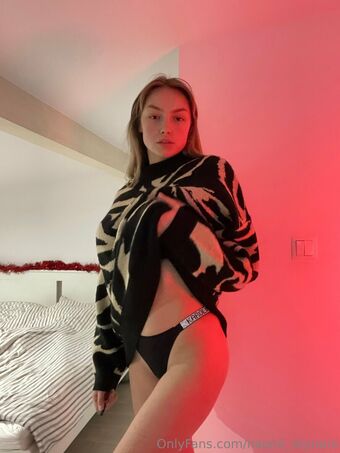 naomi_reyners Nude Leaks OnlyFans Photo 18