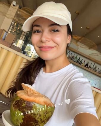 Miranda Cosgrove Nude Leaks OnlyFans Photo 47