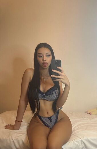 Naribnb Nude Leaks OnlyFans Photo 18