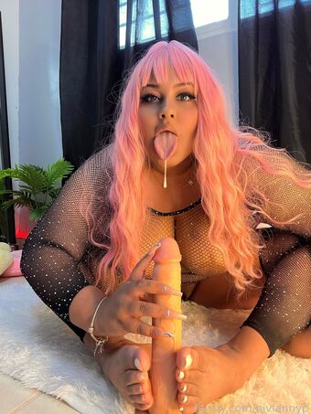 niviannyp Nude Leaks OnlyFans Photo 5