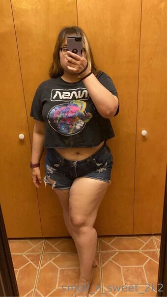 smoll_n_sweet_2k2 Nude Leaks OnlyFans Photo 15
