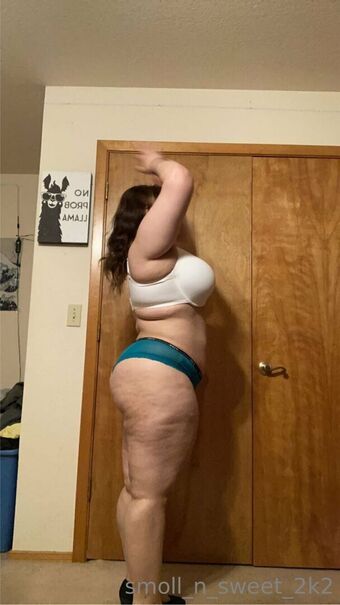 smoll_n_sweet_2k2 Nude Leaks OnlyFans Photo 9