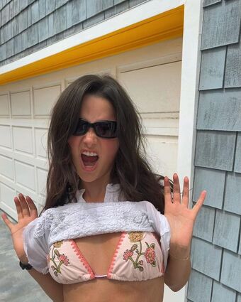 Jules LeBlanc Nude Leaks OnlyFans Photo 22