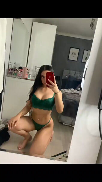 Arianaastra Nude Leaks OnlyFans Photo 12