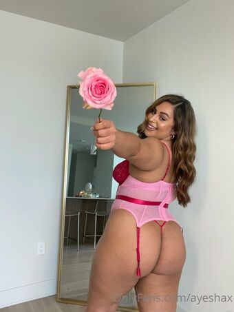 Ayesha Perry Iqbal Nude Leaks OnlyFans Photo 12