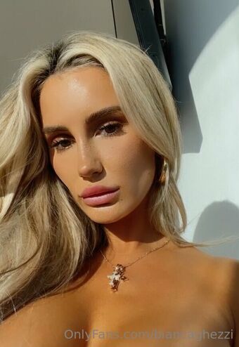 Bianca Ghezzi Nude Leaks OnlyFans Photo 17