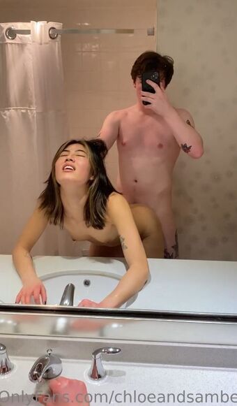 Chloe And Sam Nude Leaks OnlyFans Photo 3