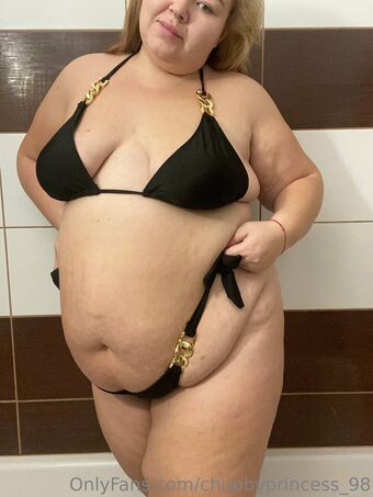 chubbyprincess_98 Nude Leaks OnlyFans Photo 10