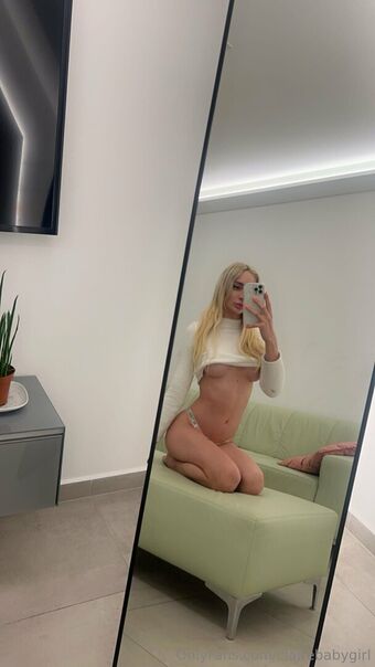 clairebabygirl Nude Leaks OnlyFans Photo 5