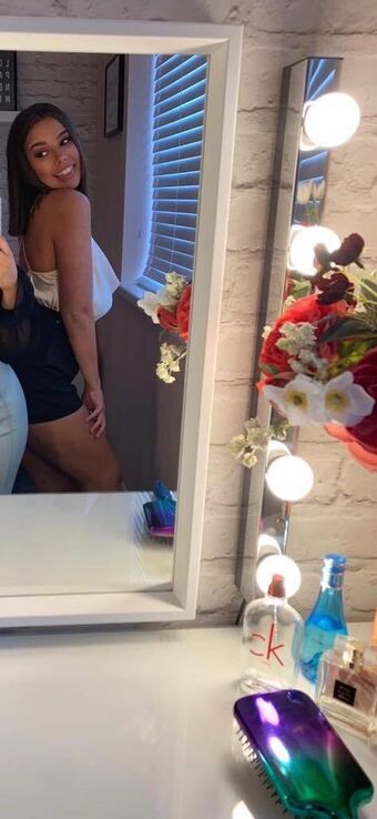 Ellie Taylor Nude Leaks OnlyFans Photo 13