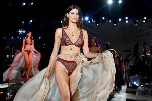 Isabeli Fontana Nude Leaks OnlyFans Photo 4