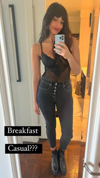 Jameela Jamil Nude Leaks OnlyFans Photo 36