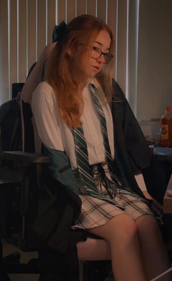 Lyssaurora Nude Leaks OnlyFans Photo 14