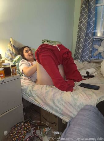 magicalswampgoblin Nude Leaks OnlyFans Photo 9