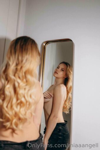 miaaangell.vip Nude Leaks OnlyFans Photo 32