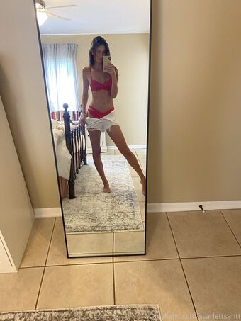 ScarlettSantt Nude Leaks OnlyFans Photo 5