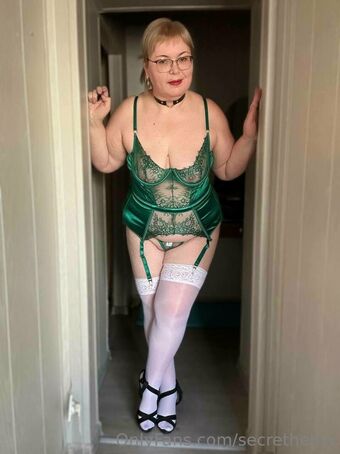 secrethelen Nude Leaks OnlyFans Photo 10