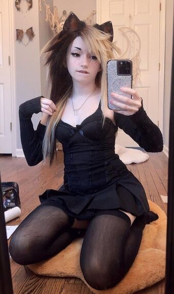 Sleepystrawbaby Nude Leaks OnlyFans Photo 20