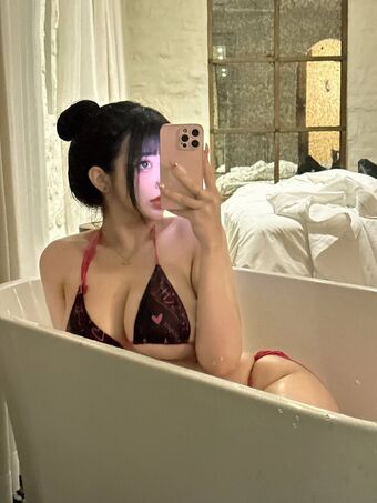 Suakirin Suaki Nude Leaks OnlyFans Photo 16