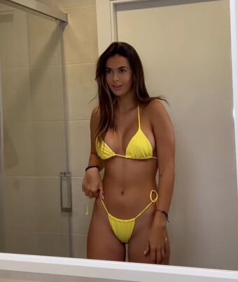 Tania Deniz Nude Leaks OnlyFans Photo 17