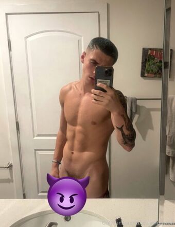 thezachclayton Nude Leaks OnlyFans Photo 35