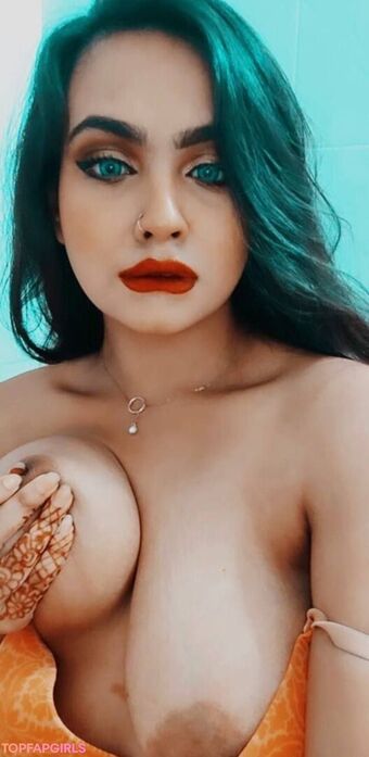 Umme Zamilatun Naima Nude Leaks OnlyFans Photo 29