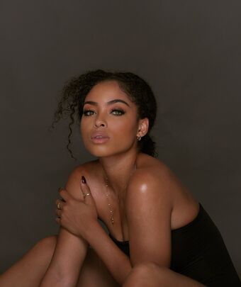 Yazminalazne Nude Leaks OnlyFans Photo 13