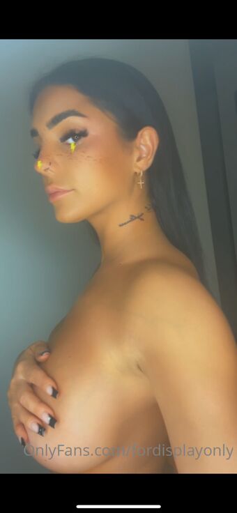 fordisplayonly Nude Leaks OnlyFans Photo 2