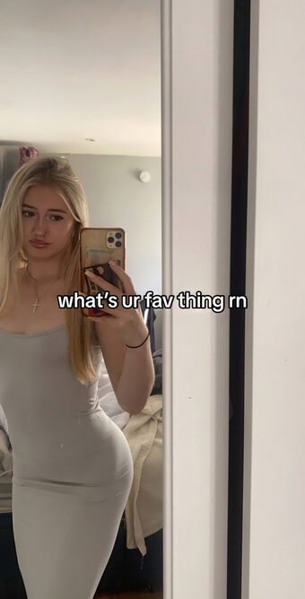 a.mae.04 Nude Leaks OnlyFans Photo 16