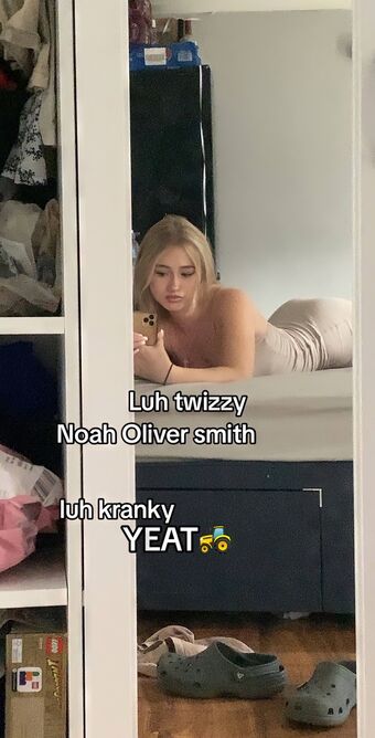 a.mae.04 Nude Leaks OnlyFans Photo 17