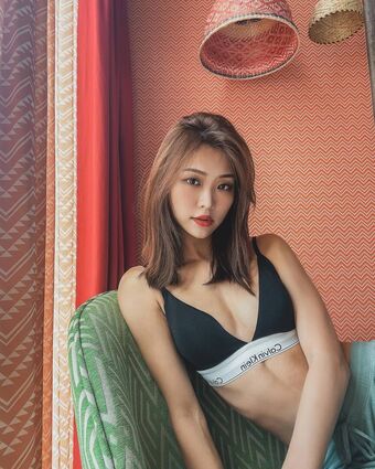 Irene Zhao Nude Leaks OnlyFans Photo 13