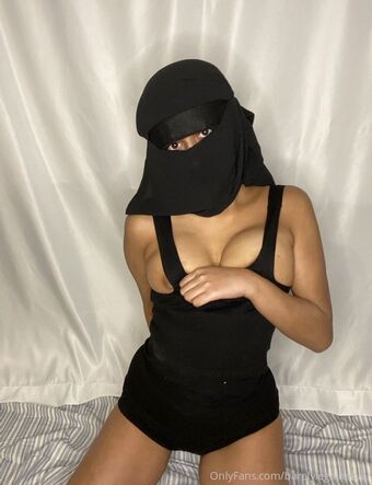 barelylegalhabibi Nude Leaks OnlyFans Photo 34