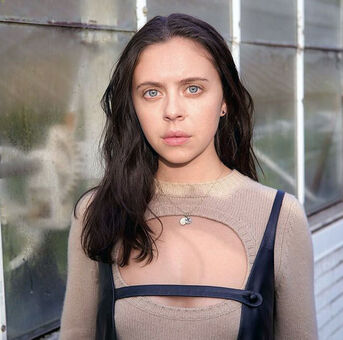 Bel Powley Nude Leaks OnlyFans Photo 10