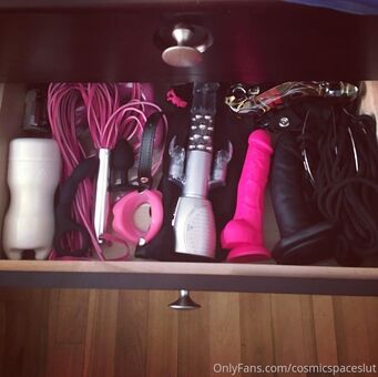 cosmicspaceslut Nude Leaks OnlyFans Photo 6