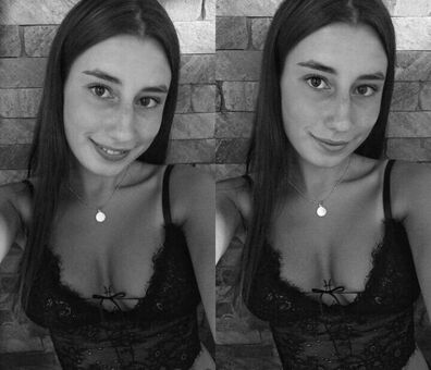 Flor Laneve Nude Leaks OnlyFans Photo 19