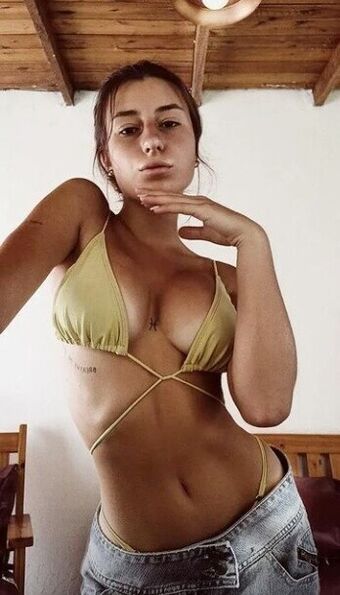 Flor Laneve Nude Leaks OnlyFans Photo 15