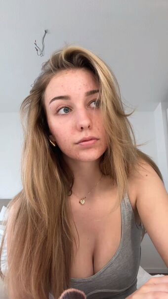 Hannah Maria Nude Leaks OnlyFans Photo 42